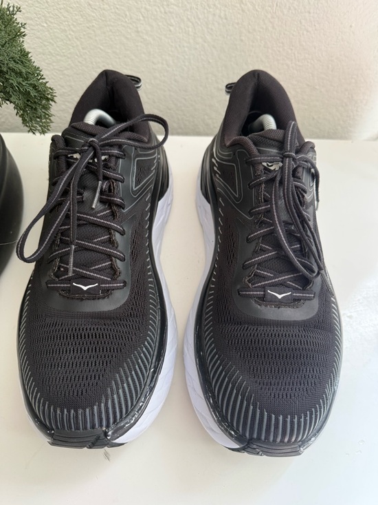 Hoka men size 11.5 Black and White Bondi 7 Cushioned Running Shoes main image 6
